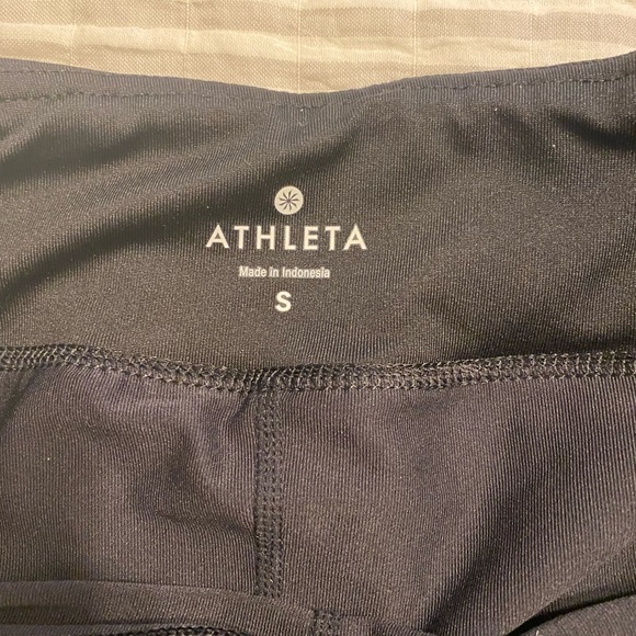 Athleta black size small shorts. - Picture 2 of 6